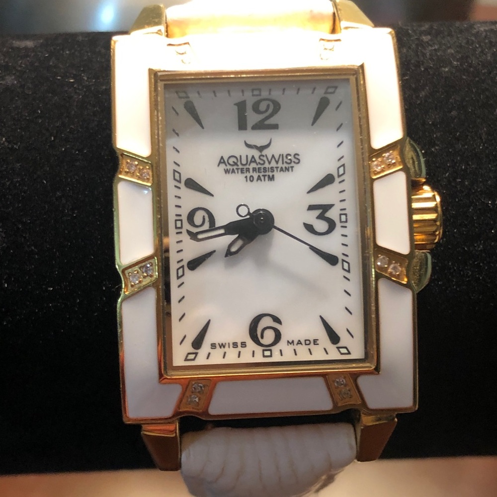 💎AquaSwiss Diamond & Rose Gold AVL Leather Watch